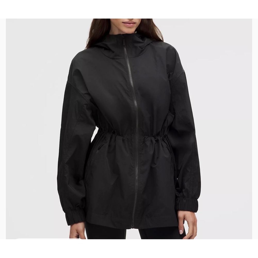 Lululemon Rain for Daze Peplum Cinched Waist Windbreaker Gorpcore Women 8 Black